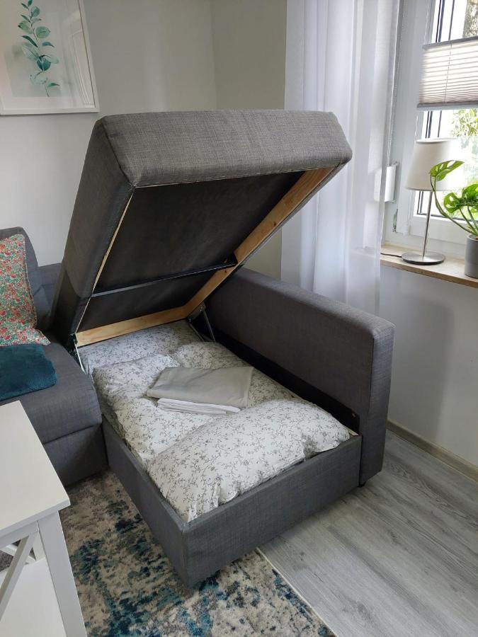 Gemuetliches, Voll Ausgestattetes Apartment Halle  Ngoại thất bức ảnh